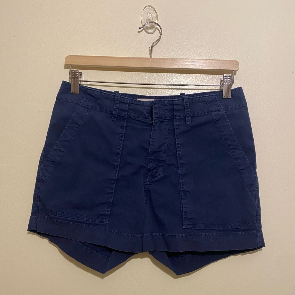 Nili Lotan Dark Blue Cargo Shorts. Size 2